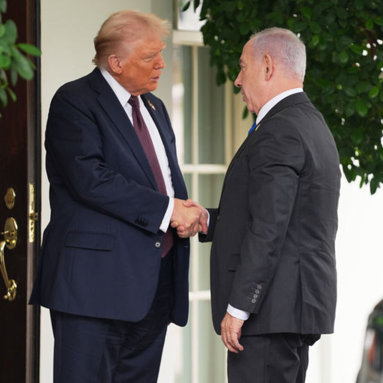 Trump, Netanyahu ile görüştü