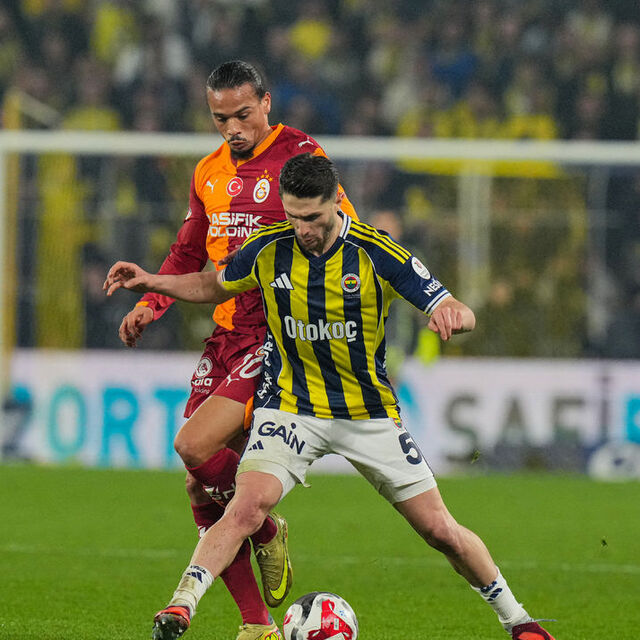 "İkinci yarıda gerçek futbolumuzu gösterdik"