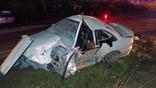 Amasya'da iki otomobil çarpıştı: 8 yaralı