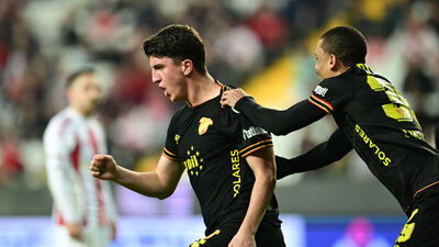 Göztepe'de Taha parladı!