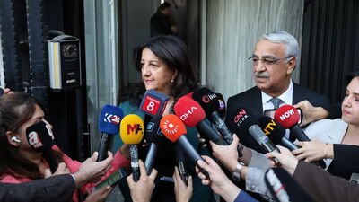 DEM Parti heyeti İmralı'ya gitti