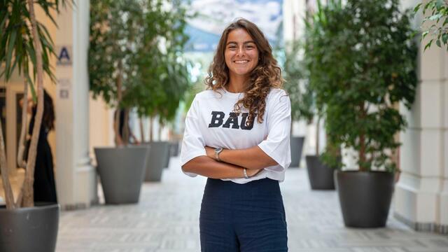 Kortların parlayan yıldızı: Ada Kumru