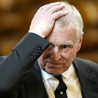 Kalan ünvanları da gitti