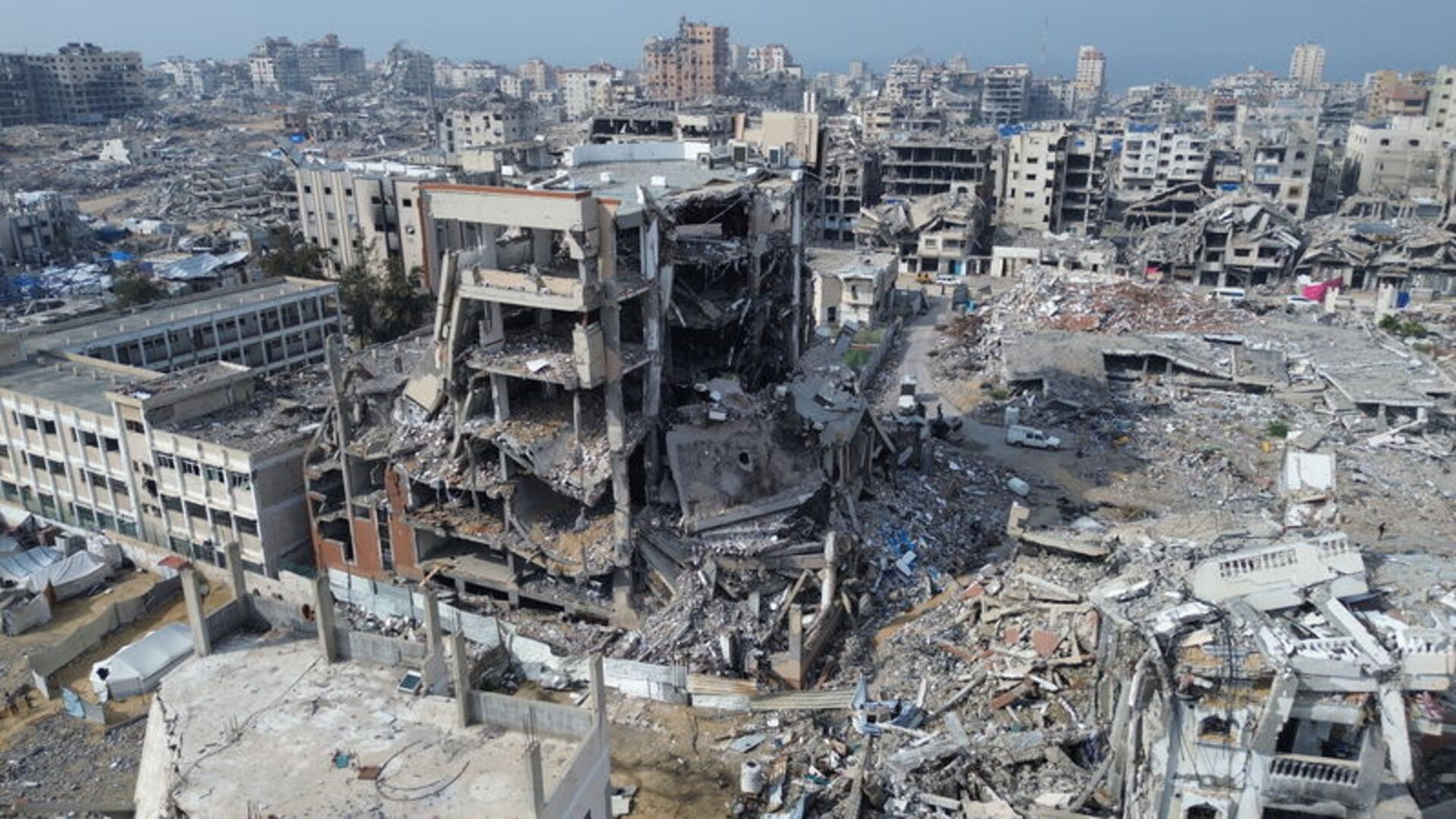 İsrail Ateşkesi İhlal Etti: Gazze'de Çocuk Dahil 2 Filistinli Hayatını Kaybetti