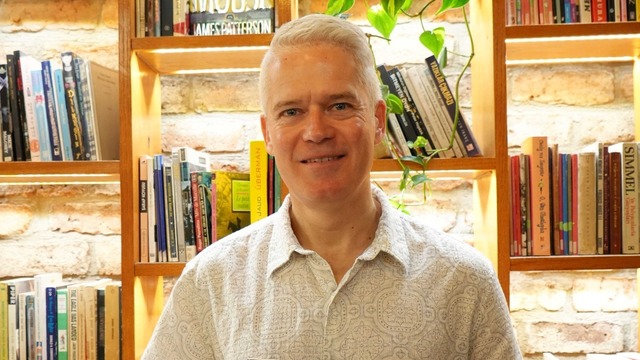 Yazar T.M. Logan okurlarıyla buluştu