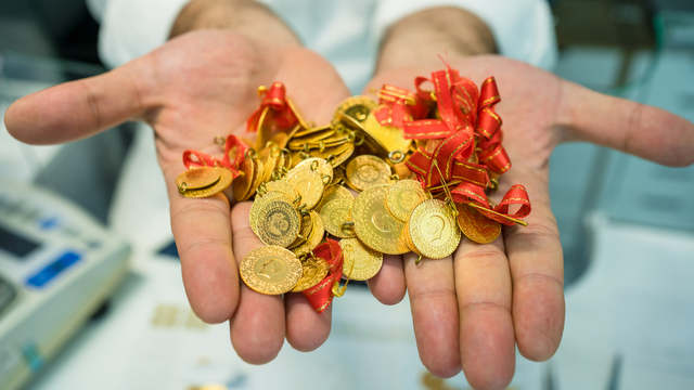 Altın fiyatları düşüşte