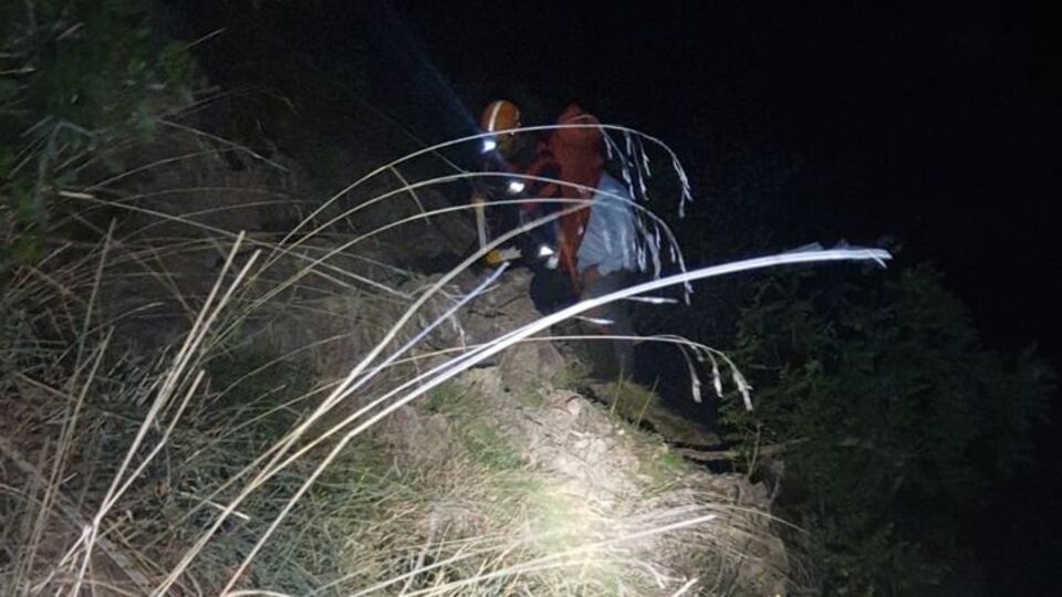 Ormanlık alanda mahsur kaldı