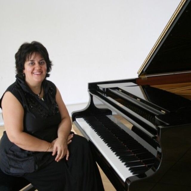 Piyanist sanatçı Yeşim Gökalp'ten acı haber!