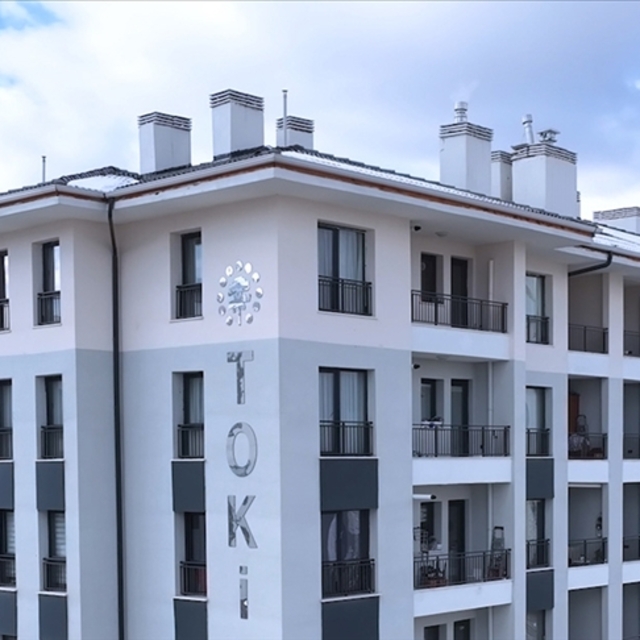 TOKİ 246 konut ve 80 iş yeri satıyor!