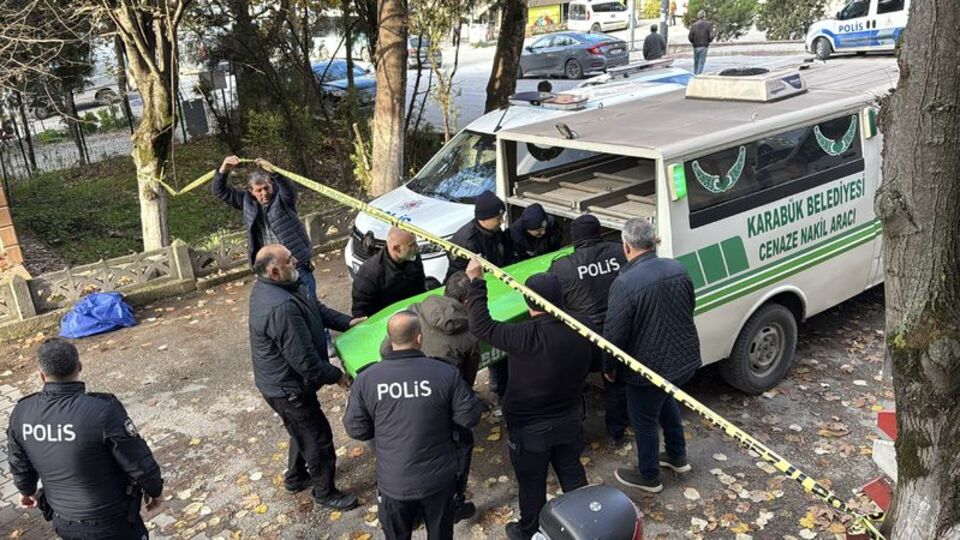 Yabancı uyruklu genç ölü bulundu
