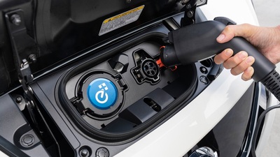 Elektrikli araç satışları ikiye katlandı