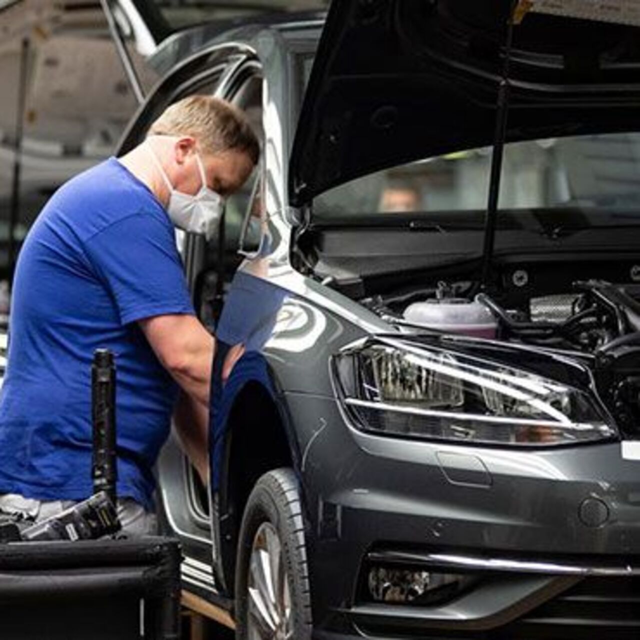 Alman otomotiv sektöründe ekonomiye güven azaldı