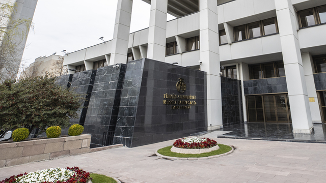 Faizde tereddüt bitti, cesur adım atma fırsatı