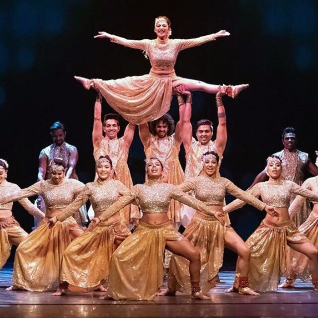 Bollywood büyüsü 'Taj Express'le İstanbul'da