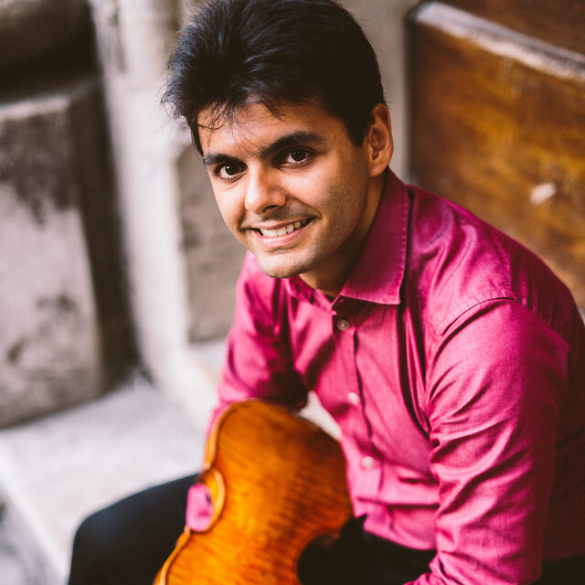 Keman virtüözü Robert Lakatos AKM'de