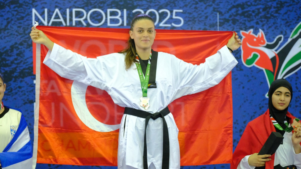 Begüm Kavukcuoğlu dünya şampiyonu!