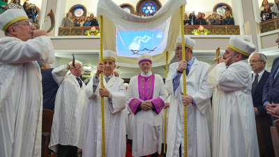 David Sivi için kutsama töreni