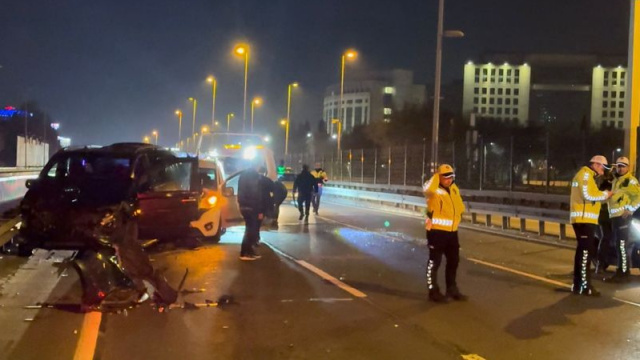 Şişli’de zincirleme kaza: 1’i ağır 2 yaralı
