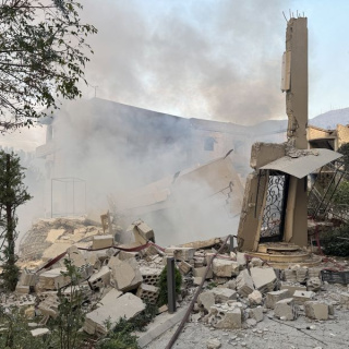 İsrail'den Lübnan'a saldırılar