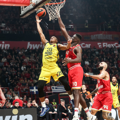 Olympiakos açıkladı: F.Bahçe maçı iptal oldu!