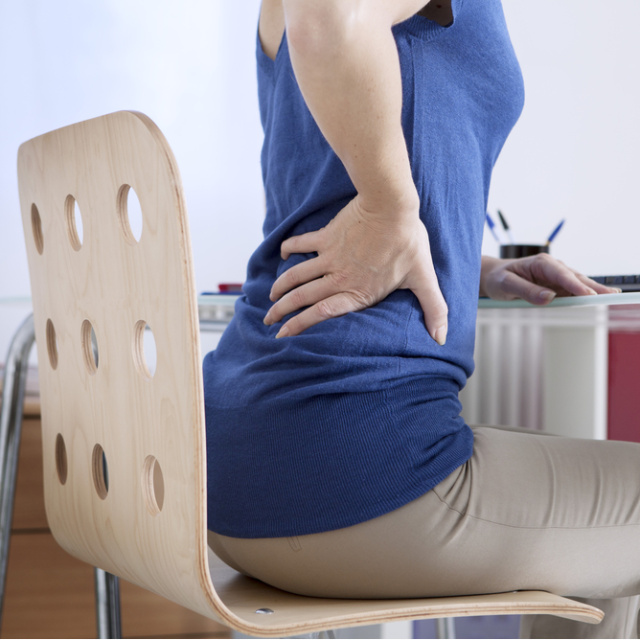 Sırt ağrısından kurtaran en pratik yollar