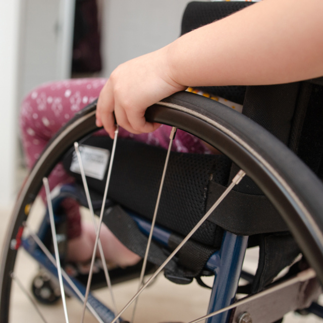 Engelli çocuk annesine erken emeklilik