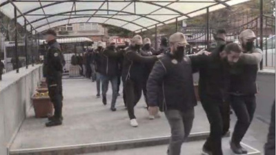 Bakan Yerlikaya açıkladı! Terör örgütü DEAŞ'a 33 ilde operasyon!