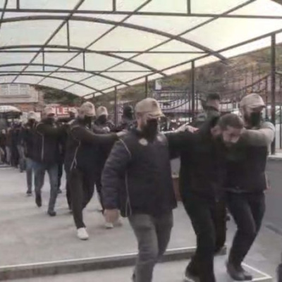 Bakan Yerlikaya açıkladı! Terör örgütü DEAŞ'a 33 ilde operasyon!