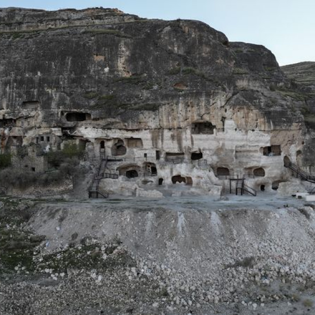 İnsan eliyle oluşturulmuş, 5 bin yıllık! Görücüye çıkıyor