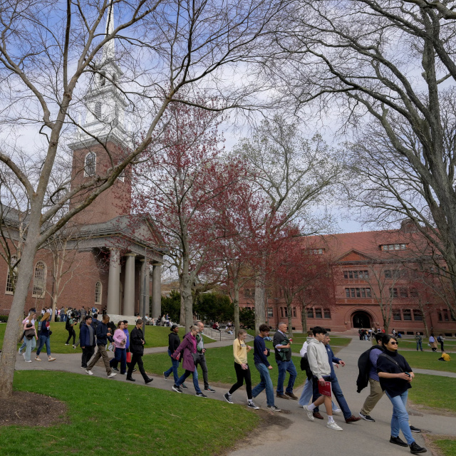 ABD'de gençler ülkenin gidişatından mutsuz