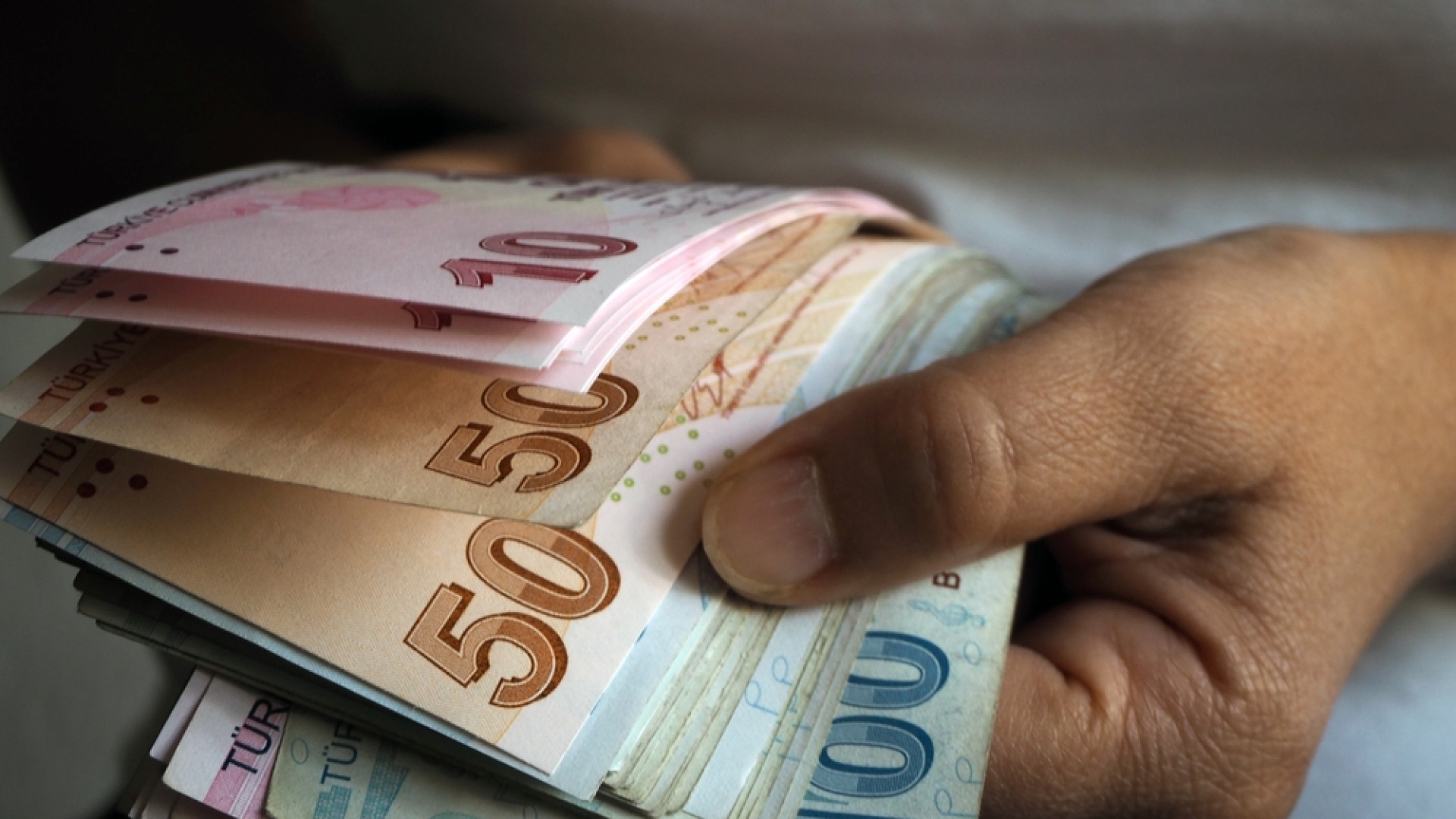 2026 asgari ücret zamlı maaş tablosu: Yeni yılda asgari ücret zammı yüzde kaç olacak? Asgari Ücret Tespit Komisyonu ilk toplantı tarihi