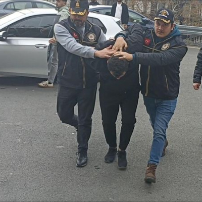 "Dur!" ihtarına uymadı! Kadını ezip öldürdü!