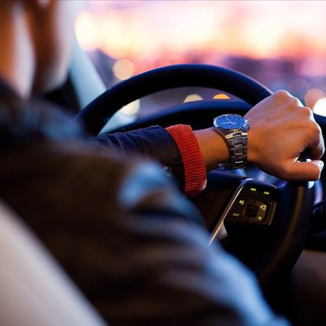 Yüzlerce Porsche aynı anda hareketsiz kaldı!