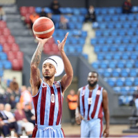 Trabzonspor sahasında Tofaş'ı devirdi!