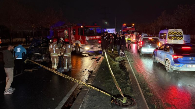 Başakşehir'de zincirleme kaza: 2 ölü, 5 yaralı