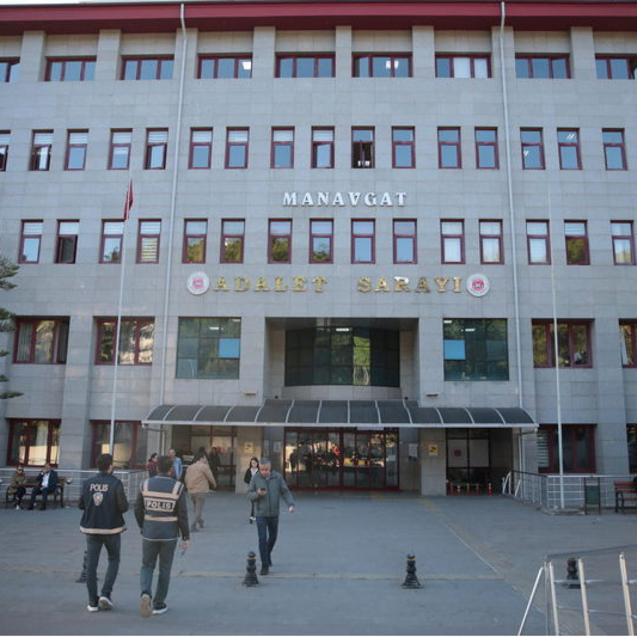Manavgat davasında 3 tahliye