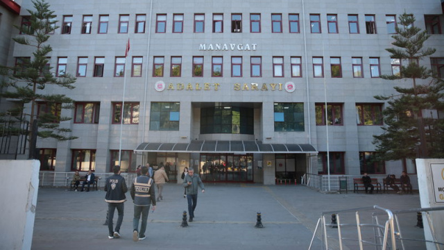 Manavgat davasında 3 tahliye