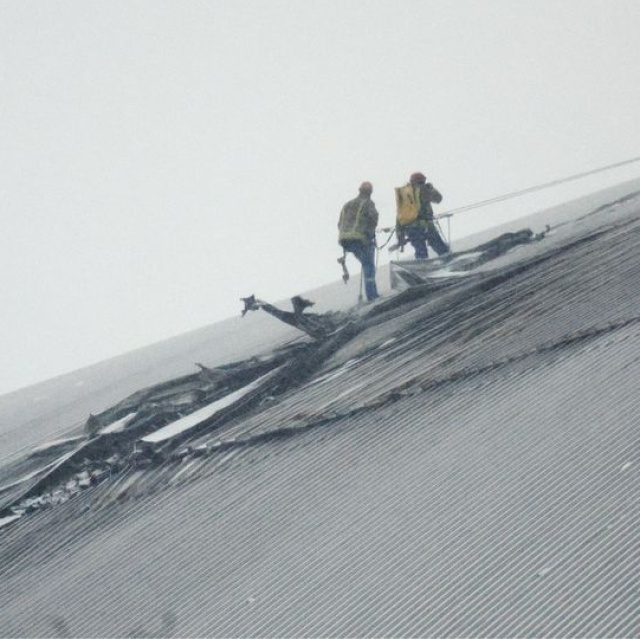 Zarar gördü! Çernobil'de nükleer sızıntı tehlikesi!