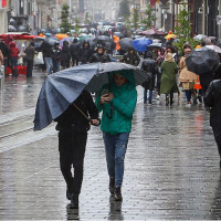 İstanbul'a sağanak yağış uyarısı