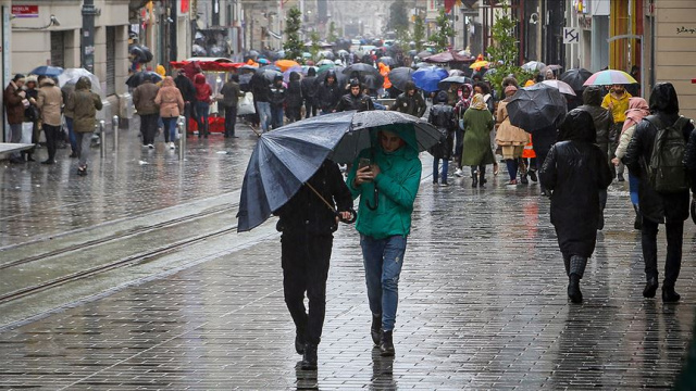 İstanbul'a sağanak yağış uyarısı