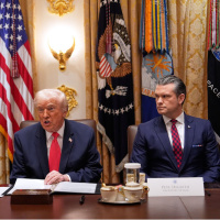 Trump'tan kara operasyonu sinyali