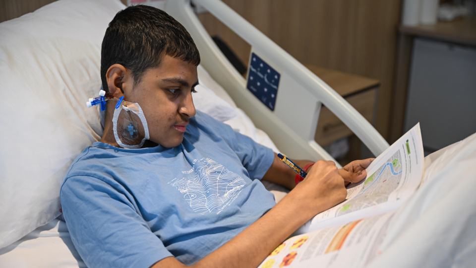 Lösemili öğrenci, hastane odasında hazırlandığı LGS maratonundan zaferle çıktı