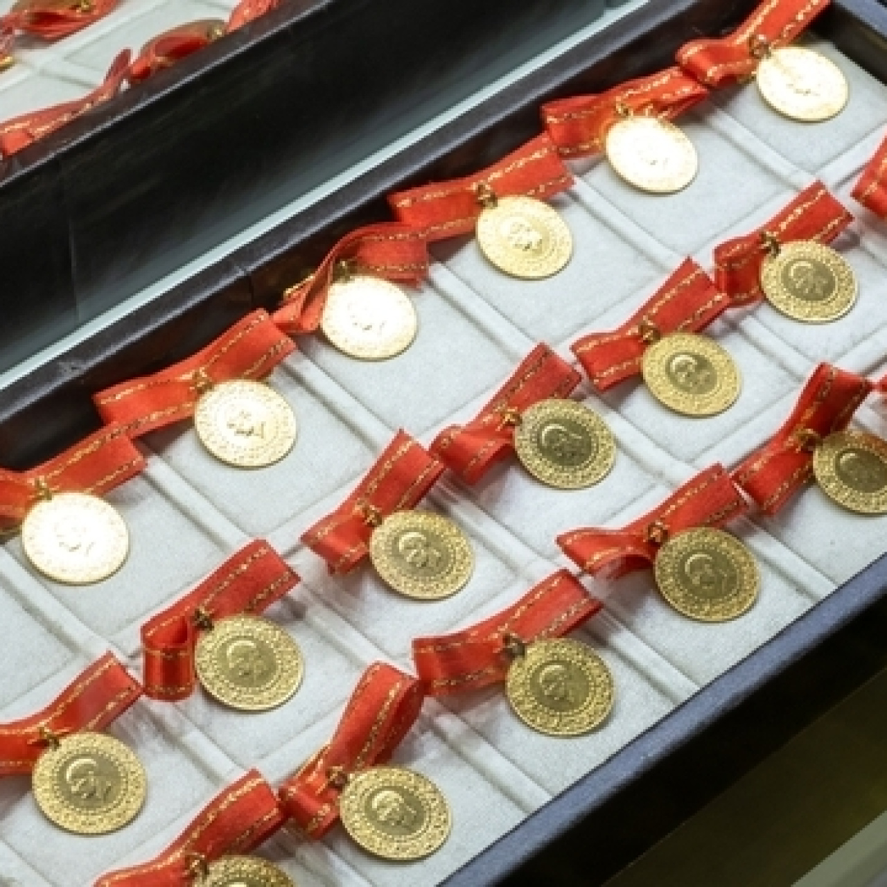 Altın fiyatları ne kadar oldu?