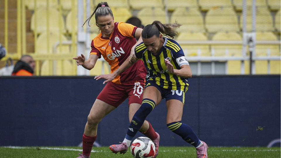 Derbide kazanan Fenerbahçe!