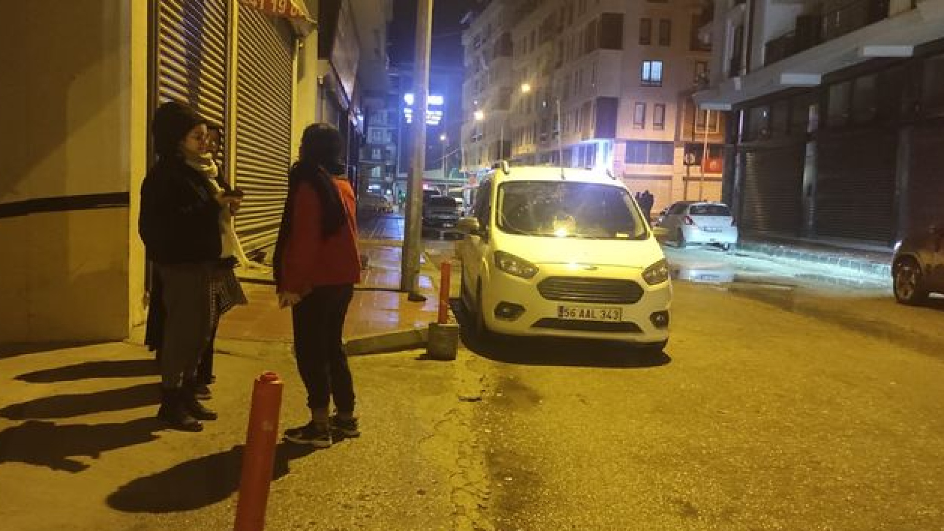 Van Tuşba'da 4,6 büyüklüğünde deprem