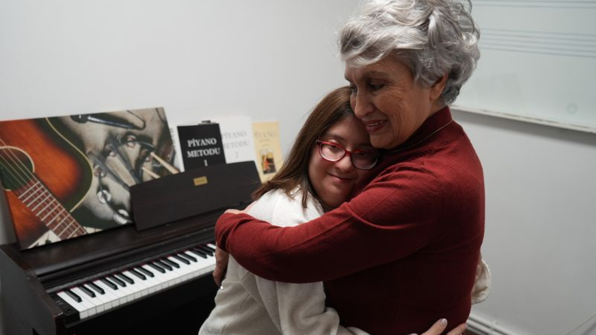 7 kişinin öldüğü kazada Eda Bayrak'ın piyanosu da öksüz kaldı | SON DAKİKA HABERİ | Son dakika haberleri