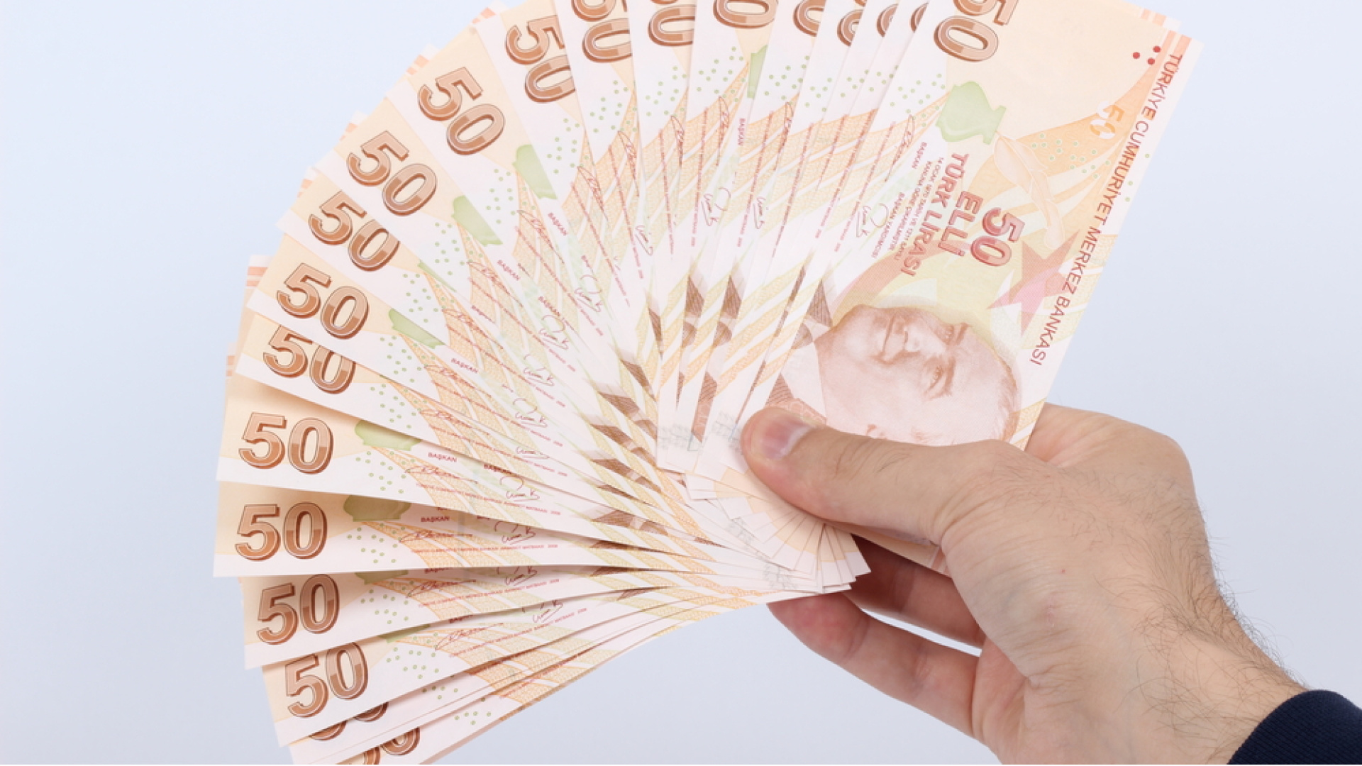 Faizsiz kredi veren bankalar: 2025 Aralık hangi banka faizsiz kredi veya taksitli nakit avans veriyor?