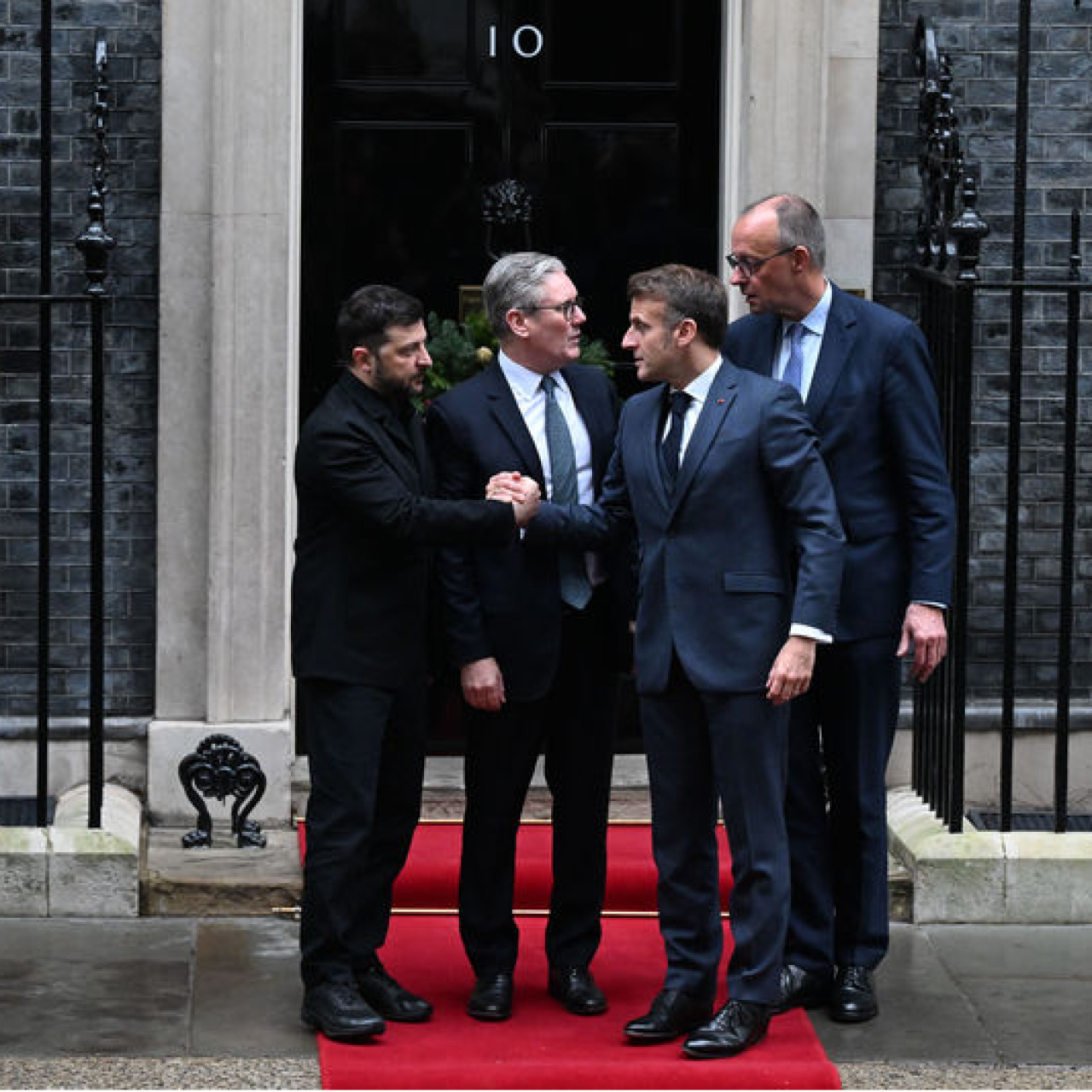 Macron: Ukrayna bizim desteğimize güvenebilir