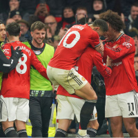 Manchester United, 2. yarıda farka koştu!