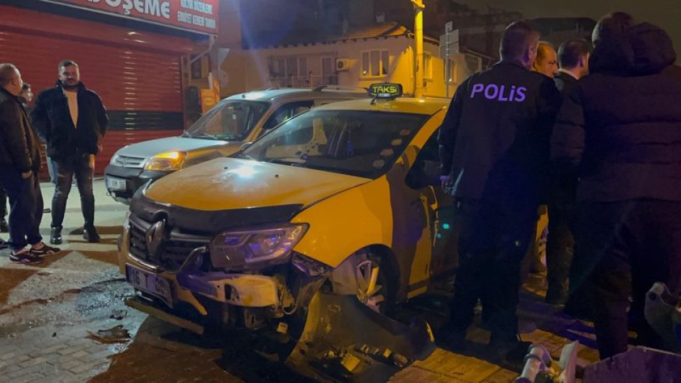 Gasbettiği taksiyle kaza yaptı! Yaya olarak kaçmaya çalıştı